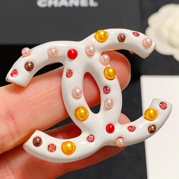 ✨ RARE CHANEL CC "Confetti" Pearl Brooch Pin ✨ - Picture 1 of 9